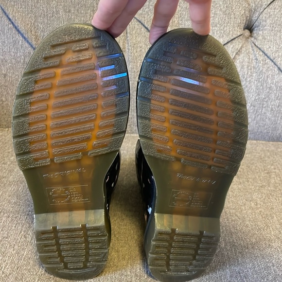 Dr Martens 1460 Pascal Leather Wild Heart Printed Lace Up Boots - Picture 11 of 12